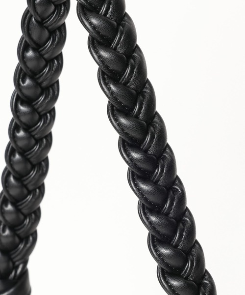 BAYFLOW（ベイフロー）の「【A4サイズ対応】編みハンドルホーボーバッグ / スウェード / フェイクレザー / トートバッグ（トートバッグ・レディース・ブラック/ベージュ/ブラウン・FREE）」の18枚目の写真