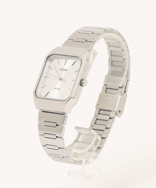 CASIO(カシオ)の「CASIO カシオ/ 腕時計 スクエア アナログ腕時計 5気圧防水 ステンレスメタルバンド 日付表示 ユニセックス //// MTPシリーズ(アナログ腕時計・メンズ・シルバー×ブルー/ネイビー/ブラック/ホワイト・FREE)」の5枚目の写真