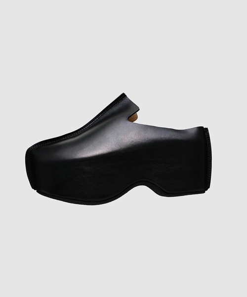 JW Anderson(ジェイダブリューアンダーソン)の「シューズ(その他シューズ・レディース・その他・36/38/37)」の1枚目の写真