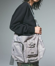 X-girl（エックスガール）の「MULTI POCKET SHOULDER BAG（ショルダーバッグ・メンズ）」