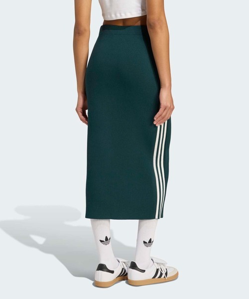 adidas（アディダス）の「アディカラー ニット スリーストライプス スカート / アディダスオリジナルス adidas Originals（スカート・レディース・ブルー/ブラック・X-SMALL/XX-LARGE/LARGE/MEDIUM/SMALL/X-LARGE）」の3枚目の写真