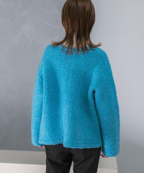 URBAN RESEARCH ROSSO WOMEN（アーバンリサーチ　ロッソ）の「『WEB/一部店舗限定』ウール混ブークレニットジャケット（その他アウター・レディース・ブルー/オフホワイト/グレー・FREE）」の13枚目の写真