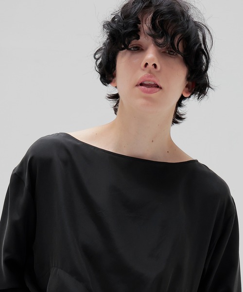 DRESSLAVE(ドレスレイブ)の「silk sand wash wave top(シルクサンドウォッシュウェーブトップ)(シャツ/ブラウス・レディース・ブラック/ベージュ・38)」の5枚目の写真