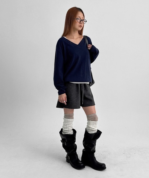 BLACKUP（ブラックアップ）の「[MADE] ブドゥリルーズフィットVネックニット（ニット/セーター・レディース・ワイン/ブラック/グレー/ブラウン/ネイビー・FREE）」の10枚目の写真