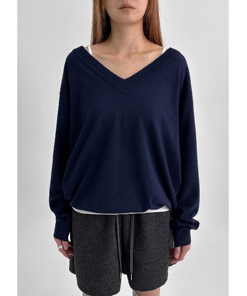 BLACKUP（ブラックアップ）の「[MADE] ブドゥリルーズフィットVネックニット（ニット/セーター・レディース・ワイン/ブラック/グレー/ブラウン/ネイビー・FREE）」の11枚目の写真