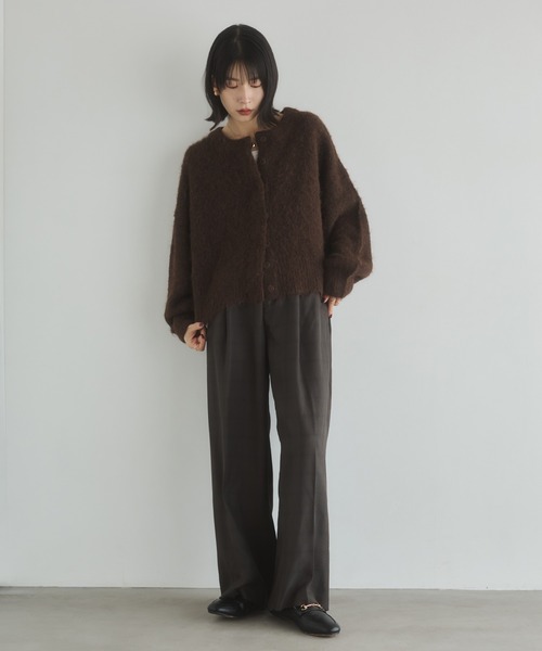 hunch(ハンチ)の「シャギー ミックスカラー起毛 ノーカラー 2WAYカーディガン(カーディガン/ボレロ・レディース・ダークブラウン/オフホワイト/ブルーパープル/ピンク/グレー/ライトグリーン/ライトピンク/ライトブラウン・FREE)」の14枚目の写真