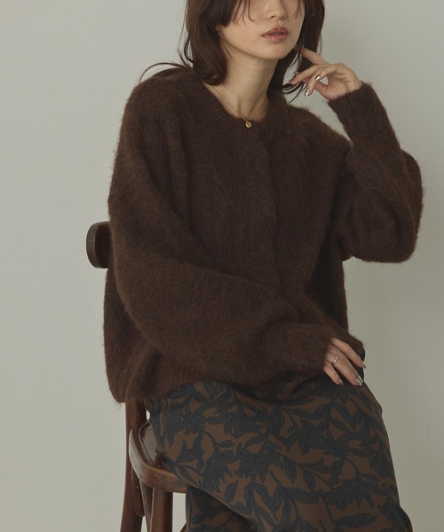 hunch(ハンチ)の「シャギー ミックスカラー起毛 ノーカラー 2WAYカーディガン(カーディガン/ボレロ・レディース・ダークブラウン/オフホワイト/ブルーパープル/ピンク/グレー/ライトグリーン/ライトピンク/ライトブラウン・FREE)」の12枚目の写真