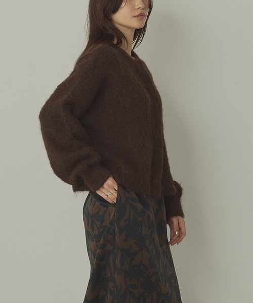hunch(ハンチ)の「シャギー ミックスカラー起毛 ノーカラー 2WAYカーディガン(カーディガン/ボレロ・レディース・ダークブラウン/オフホワイト/ブルーパープル/ピンク/グレー/ライトグリーン/ライトピンク/ライトブラウン・FREE)」の16枚目の写真