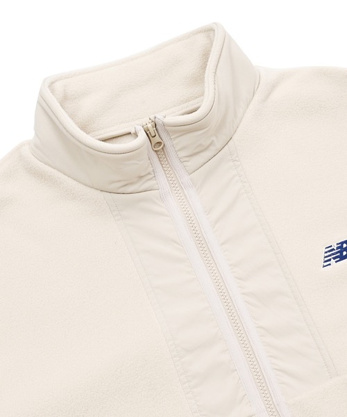 NEW BALANCE（ニューバランス）の「NB刺繍フリースジャケット（ブルゾン・メンズ・グレイッシュベージュ/ダークグレー・SMALL/MEDIUM/LARGE/X-LARGE/XX-LARGE）」の20枚目の写真