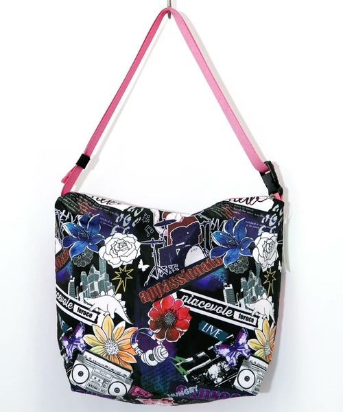 ScoLar（スカラー）の「ScoLar(スカラー) 両面総柄スカラーちゃんショルダーバッグ（ショルダーバッグ・レディース・オレンジ/パープル/ピンク・FREE）」の16枚目の写真