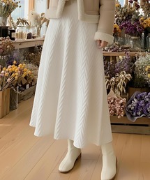 ヘリンボーン柄ニットスカート