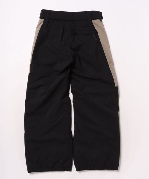 【新品/未使用品】クイックシルバー　キッズ　スノーパンツ※定価12600円 新品/未使用品】クイックシルバー キッズ スノーパンツ※定価