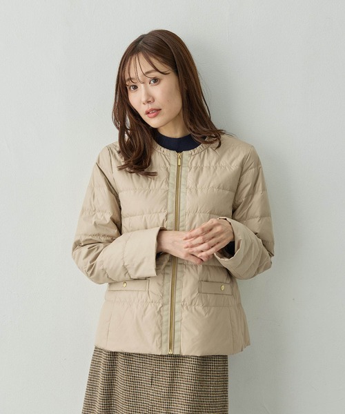 Petit Honfleur(プチオンフルール)の「ノーカラーダウンジャケット【ダウン80%・フェザー20%使用】(ダウンジャケット/コート・レディース・アイボリー/ベージュ/ネイビー・9号/11号/13号)」の7枚目の写真