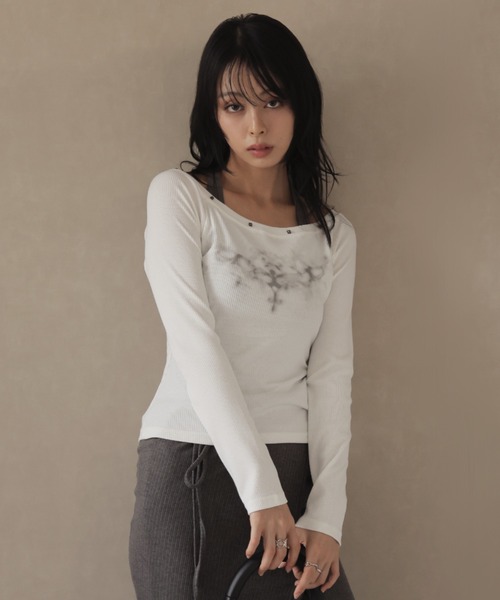Ulysses(ユリシス)の「ホルターネックレイヤードリベットデザインカットソー(Tシャツ/カットソー・レディース・ホワイト/モカ/ブラック・F)」の16枚目の写真