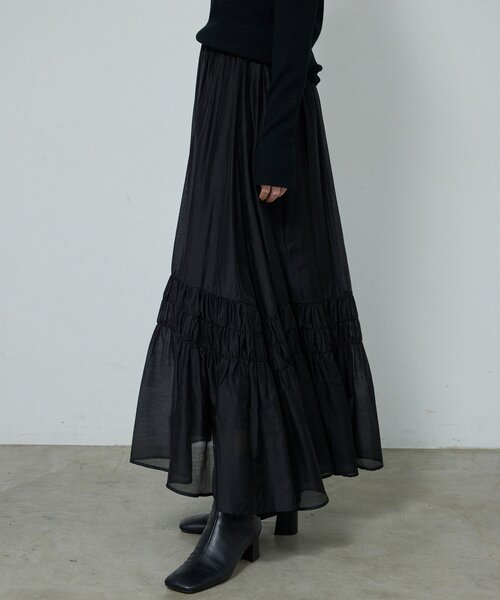 GALLARDAGALANTE（ガリャルダガランテ）の「ギャザーフレアスカート（スカート・レディース・ブラック/グレイッシュベージュ・FREE）」の4枚目の写真
