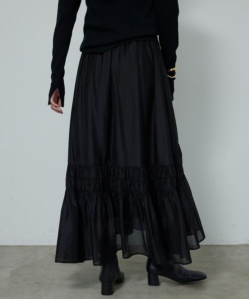 GALLARDAGALANTE（ガリャルダガランテ）の「ギャザーフレアスカート（スカート・レディース・ブラック/グレイッシュベージュ・FREE）」の6枚目の写真