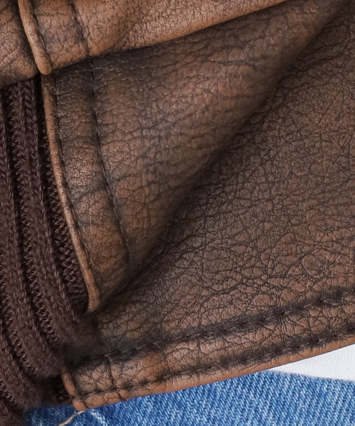 Guess(ゲス)の「GUESS/ゲス GO PU LEATHER AVIATOR BOMBER(ブルゾン・レディース・ブラウン・SMALL)」の18枚目の写真