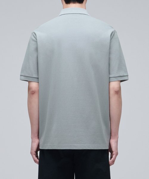 MUSINSA STANDARD（ムシンサスタンダード）の「ベーシックピケポロシャツ【ライトグレー】（ポロシャツ・メンズ・その他・SMALL/MEDIUM/LARGE/X-LARGE/XX-LARGE/XXX-LARGE）」の3枚目の写真