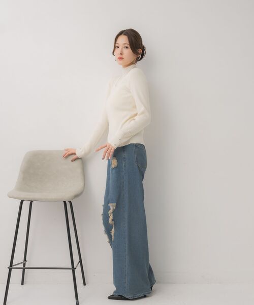 RETRO GIRL（レトロガール）の「【WEB限定カラー追加】スパンコールリブハイネックNT（ニット/セーター・レディース・ブラック/ブルー/チャコールグレー/ナチュラル/レッド/ホワイト系その他・FREE）」の10枚目の写真