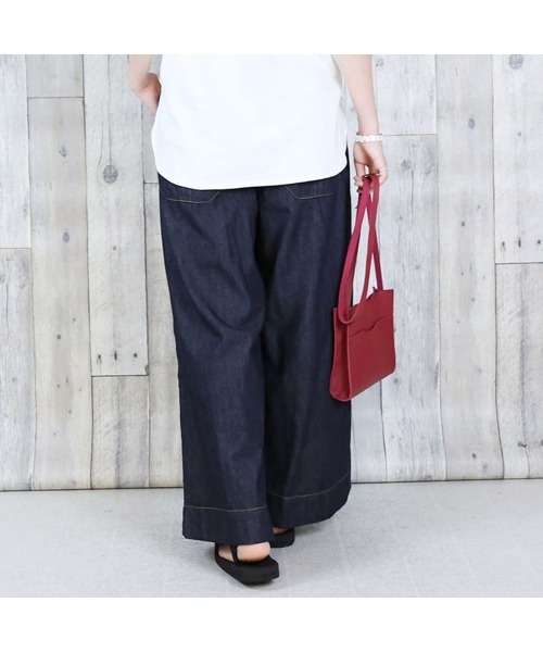 aity(アイティ)の「6.5oz ライトオンスデニムワイドパンツ コットン100%(デニムパンツ・レディース・ワンウォッシュ/ネイビー・M/L/LL/3L/4L)」の10枚目の写真
