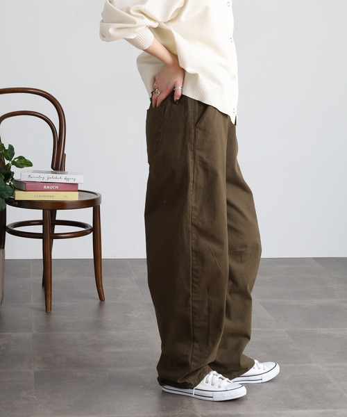 atONE(アットワン)の「ストレッチツイルカーブパンツ(その他パンツ・レディース・ベージュ/カーキ/ブラック・3L/M/L/4L/LL)」の22枚目の写真