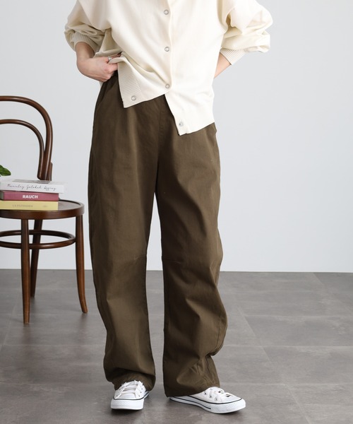 atONE(アットワン)の「ストレッチツイルカーブパンツ(その他パンツ・レディース・ベージュ/カーキ/ブラック・3L/M/L/4L/LL)」の20枚目の写真