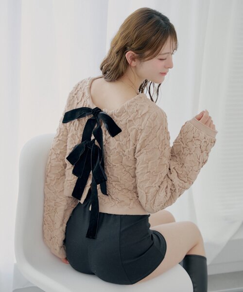 Chico（チコ）の「【SALON by Chico】前後2wayフロントリボン配色カーディガン（カーディガン/ボレロ・レディース・グレー/アイボリー/ブラック/ピンク・FREE）」の17枚目の写真