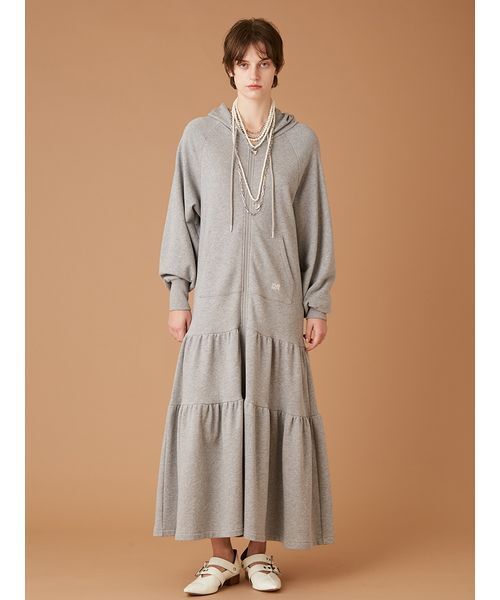 FURFUR（ファーファー）の「フーディーティアードワンピース（ワンピース・レディース・グレー/ブルー/ネイビー・F）」の2枚目の写真