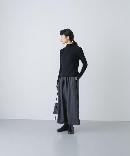 かぐれ（カグレ）の「ボトルネックソフトリブカットソー（Tシャツ/カットソー・レディース・ブラック/イエロー/ライトグレー・FREE）」の7枚目の写真