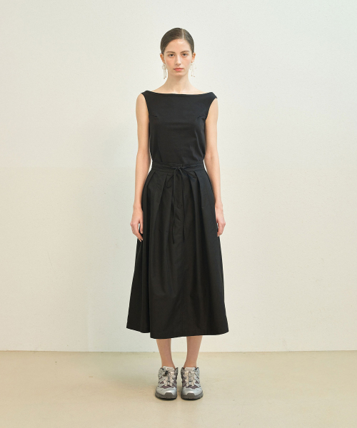 MAYVERU(メイバーユー)の「Atte Flare Skirt _ Black(スカート・レディース・ブラック・FREE)」の2枚目の写真