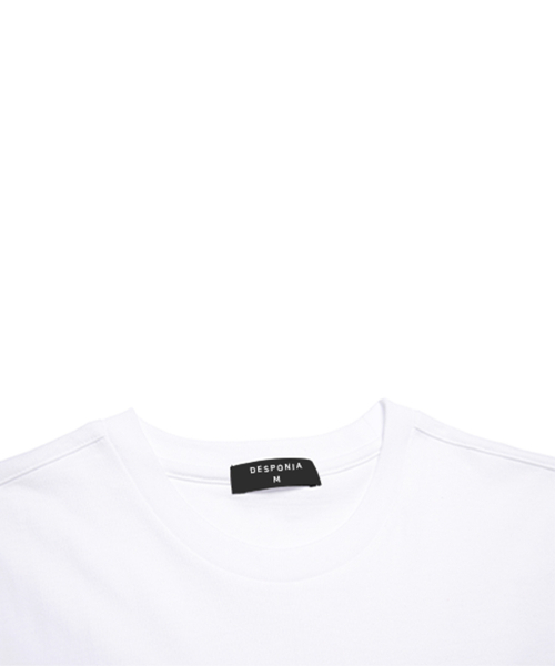 OUSE(オウズ)の「HAPPINESS 半袖Tシャツ (DS027) ホワイト(Tシャツ/カットソー・レディース・その他・SMALL/MEDIUM/LARGE/X-LARGE/XX-LARGE)」の3枚目の写真