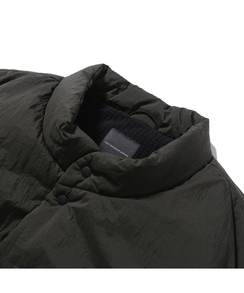MOIF（モイフ）の「[AW24]OVER MIL VEST / OLIVE（ダウンベスト・メンズ・その他・M/L）」の4枚目の写真