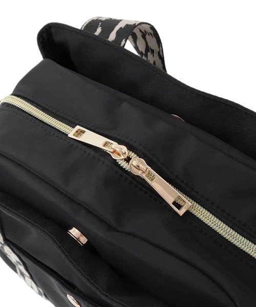 a.v.v（アーヴェヴェ）の「【2WAY】10ポケットバッグ（ショルダーバッグ・レディース・ブラウン/ベージュ/ブラック・38）」の17枚目の写真