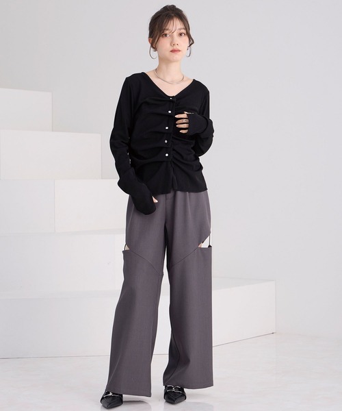 Elishe(エリシェ)の「フロントタックボタントップス(Tシャツ/カットソー・レディース・アイボリー/ブラック・FREE)」の20枚目の写真