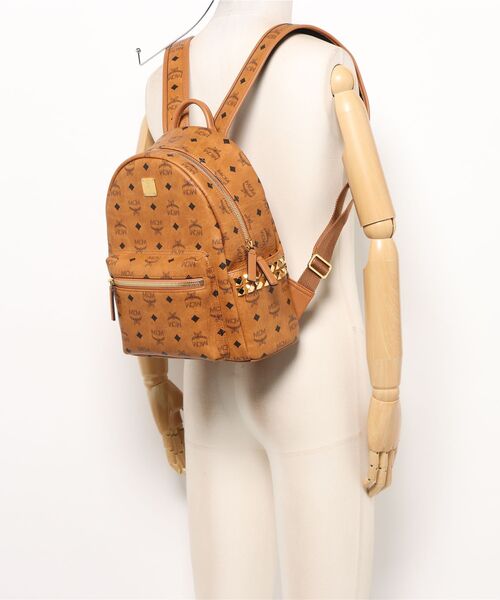 MCM（エムシーエム）の「MCM/エムシーエム/Stark SideStuds BackPack SML（バックパック/リュック・レディース・キャメル・S）」の5枚目の写真