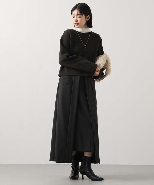 Gready Brilliant（グレディブリリアン）の「２ｗａｙシャギー楕円金釦カットソー（Tシャツ/カットソー・レディース・ブラック/アイボリー・38）」の11枚目の写真