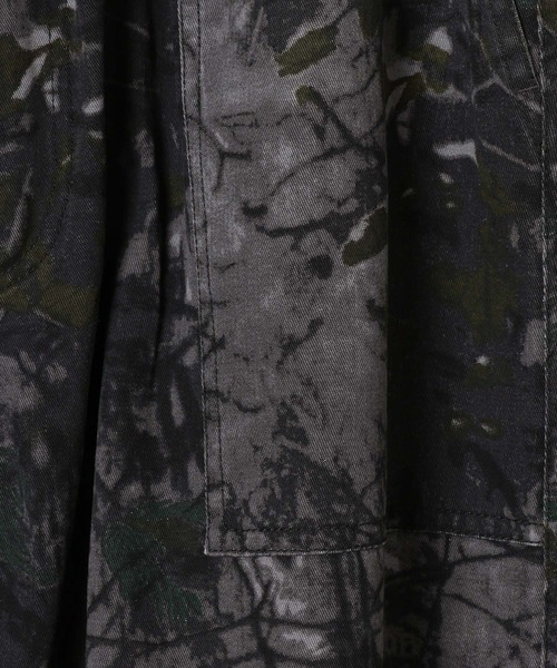 BAYFLOW（ベイフロー）の「リーフカモ柄パラシュートパンツ（その他パンツ・メンズ・ベージュ/ブラック・LARGE/MEDIUM）」の10枚目の写真