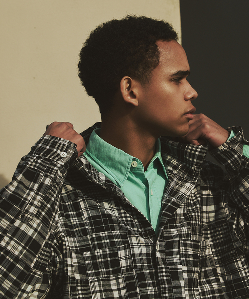 JOURNAL STANDARD（ジャーナルスタンダード）の「パッチ マドラス チェック フーディ シャツ（シャツ/ブラウス・メンズ・オレンジ/ブラック/サックスブルー・MEDIUM/LARGE）」の16枚目の写真