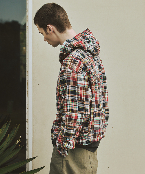 JOURNAL STANDARD（ジャーナルスタンダード）の「パッチ マドラス チェック フーディ シャツ（シャツ/ブラウス・メンズ・オレンジ/ブラック/サックスブルー・MEDIUM/LARGE）」の20枚目の写真