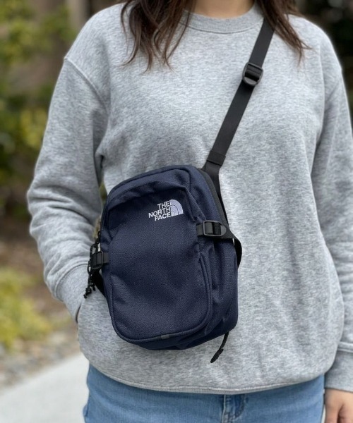 THE NORTH FACE(ザノースフェイス)の「【THE NORTH FACE】Boulder Mini Shoulder(ショルダーバッグ・メンズ・ブラック/ブルー/ピンク/アイボリー・FREE)」の12枚目の写真