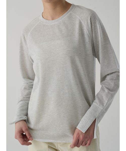 Henon.(ヘノン)の「ラグランロングTシャツ(Tシャツ/カットソー・レディース・ブラック/オフホワイト/レッド・F)」の15枚目の写真
