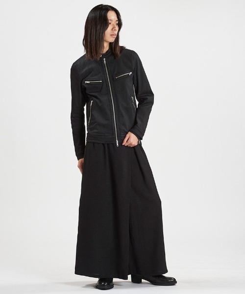 NO ID.(ノーアイディ)の「mj11369-コーティングシングルライダースJKT ジャケット(858030-404B)(ライダースジャケット・メンズ・ブラック・2/1)」の3枚目の写真