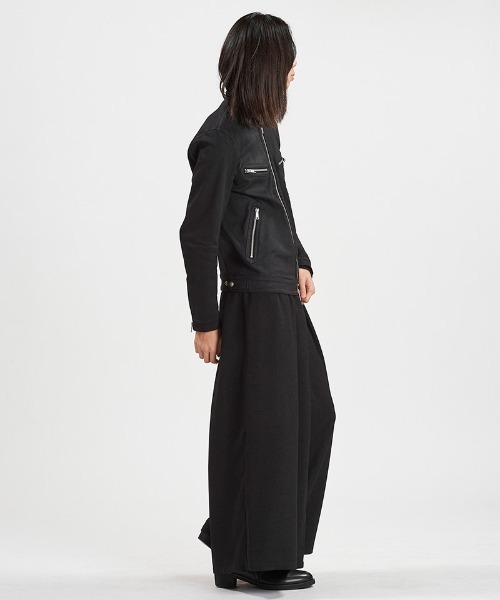 NO ID.(ノーアイディ)の「mj11369-コーティングシングルライダースJKT ジャケット(858030-404B)(ライダースジャケット・メンズ・ブラック・2/1)」の4枚目の写真