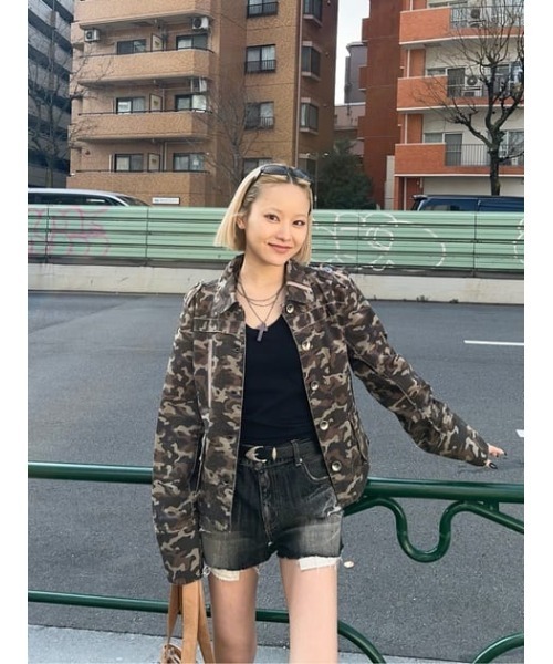 LAGUA GEM(ラグアジェム)の「CRASH COMPACT DENIM ショートパンツ(デニムパンツ・レディース・ブラック/ブルー・X-SMALL/SMALL/MEDIUM)」の19枚目の写真