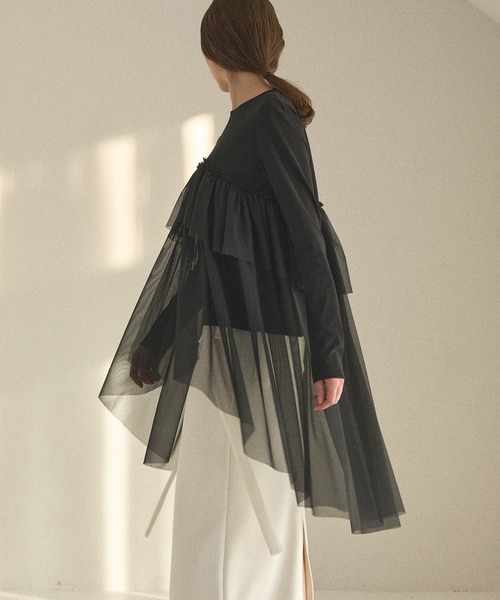 MIELI INVARIANT（ミエリインヴァリアント）の「Tulle Tail Mix Tops（Tシャツ/カットソー・レディース・ブラック/ホワイト・FREE）」の17枚目の写真