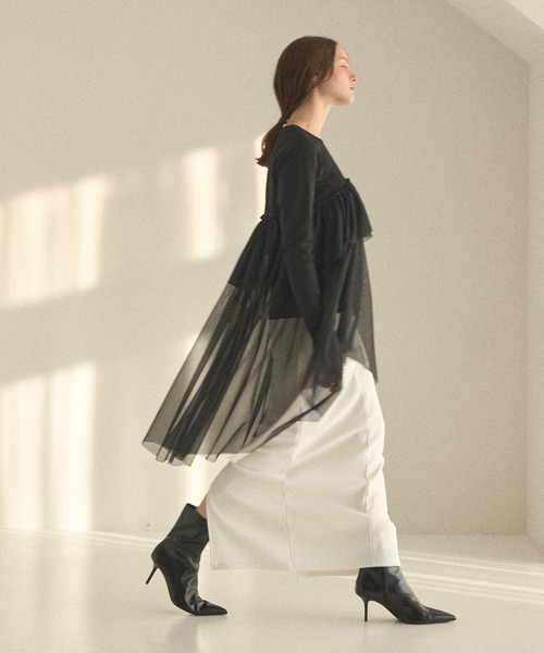 MIELI INVARIANT（ミエリインヴァリアント）の「Tulle Tail Mix Tops（Tシャツ/カットソー・レディース・ブラック/ホワイト・FREE）」の18枚目の写真