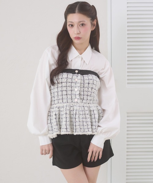 Ambre Neige(アンブルネージュ)の「knit bustier & volume shirt set / ニットビスチェ&ボリュームシャツセット(アンサンブル・レディース・チャコールグレー/アイボリー・FREE)」の1枚目の写真