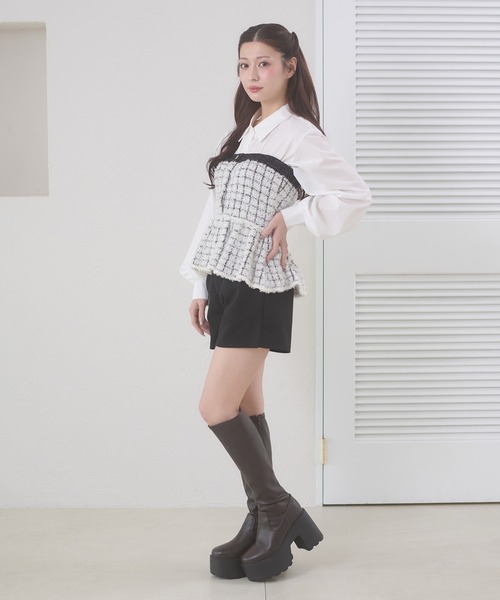 Ambre Neige(アンブルネージュ)の「knit bustier & volume shirt set / ニットビスチェ&ボリュームシャツセット(アンサンブル・レディース・チャコールグレー/アイボリー・FREE)」の10枚目の写真