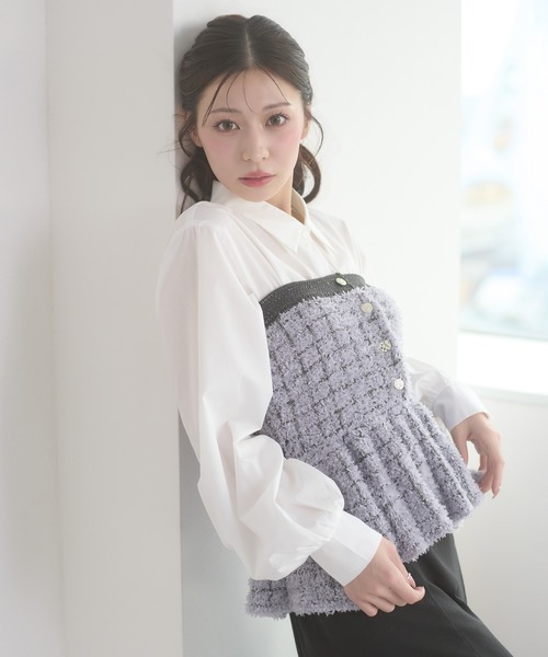 Ambre Neige(アンブルネージュ)の「knit bustier & volume shirt set / ニットビスチェ&ボリュームシャツセット(アンサンブル・レディース・チャコールグレー/アイボリー・FREE)」の13枚目の写真