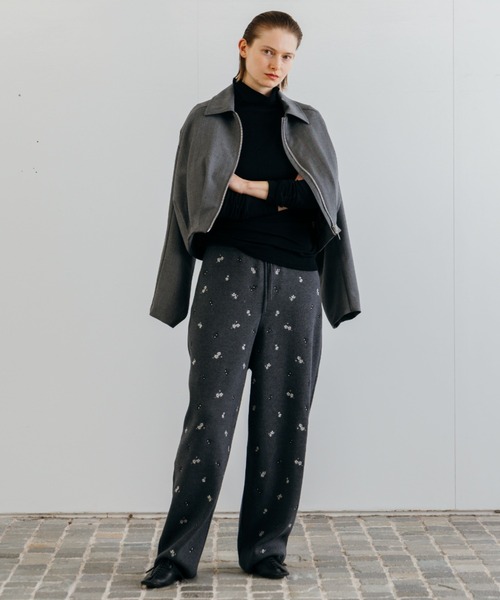 CREDONA(クレドナ)の「HENRY HIGH NECK TOPS/ヘンリーハイネックトップス(Tシャツ/カットソー・レディース・レッド/ホワイト/ブラック/チャコールグレー/ブラウン・FREE)」の9枚目の写真